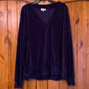 Umgee shirt large oversized purple velvet.